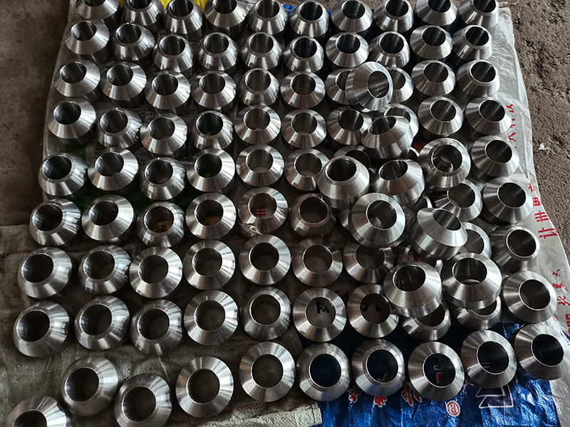 對焊法蘭的工藝因素對焊縫成形的影響!